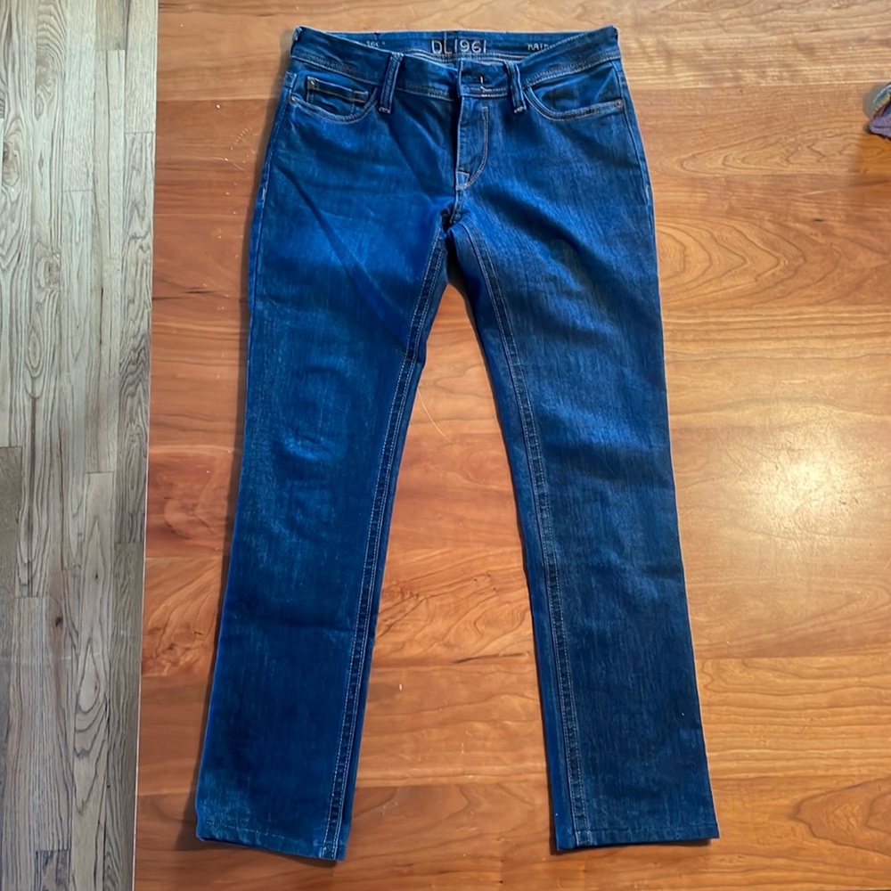 DL1961 size 28 - great shape